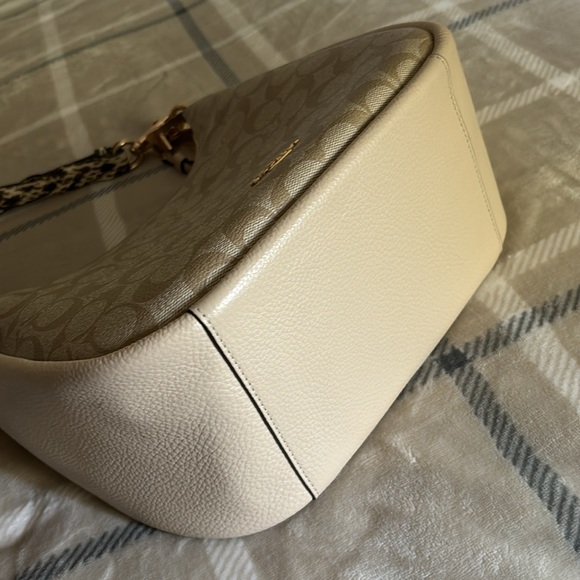 COACH Shoulder Bag - Picture 6 of 14